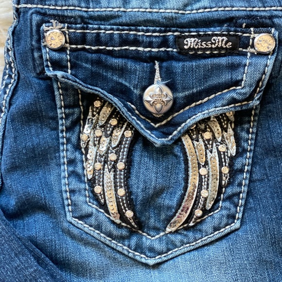 Miss Me Skinny Jeans Angel Wings - Picture 2 of 8